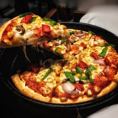 Cheesy kids margherita pizza